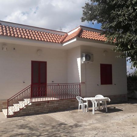 Casa Vacanza "Lo Vita" Appartamento "Alessia" Galatina Collemeto Екстериор снимка