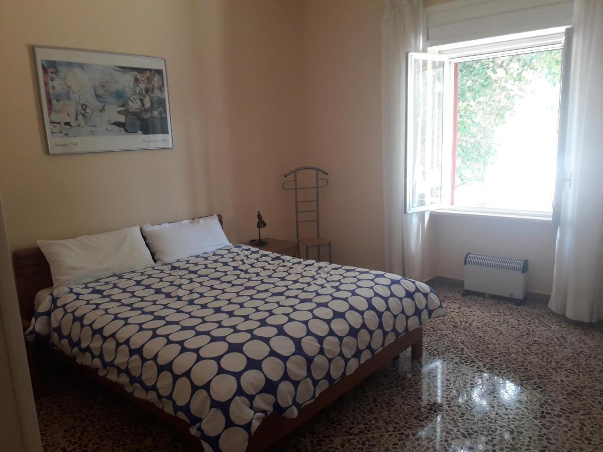 Casa Vacanza "Lo Vita" Appartamento "Alessia" Galatina Collemeto Екстериор снимка